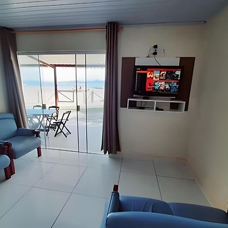 TF02 - Casa 42 Estaleiro - frente para o mar Ubatuba Exterior foto